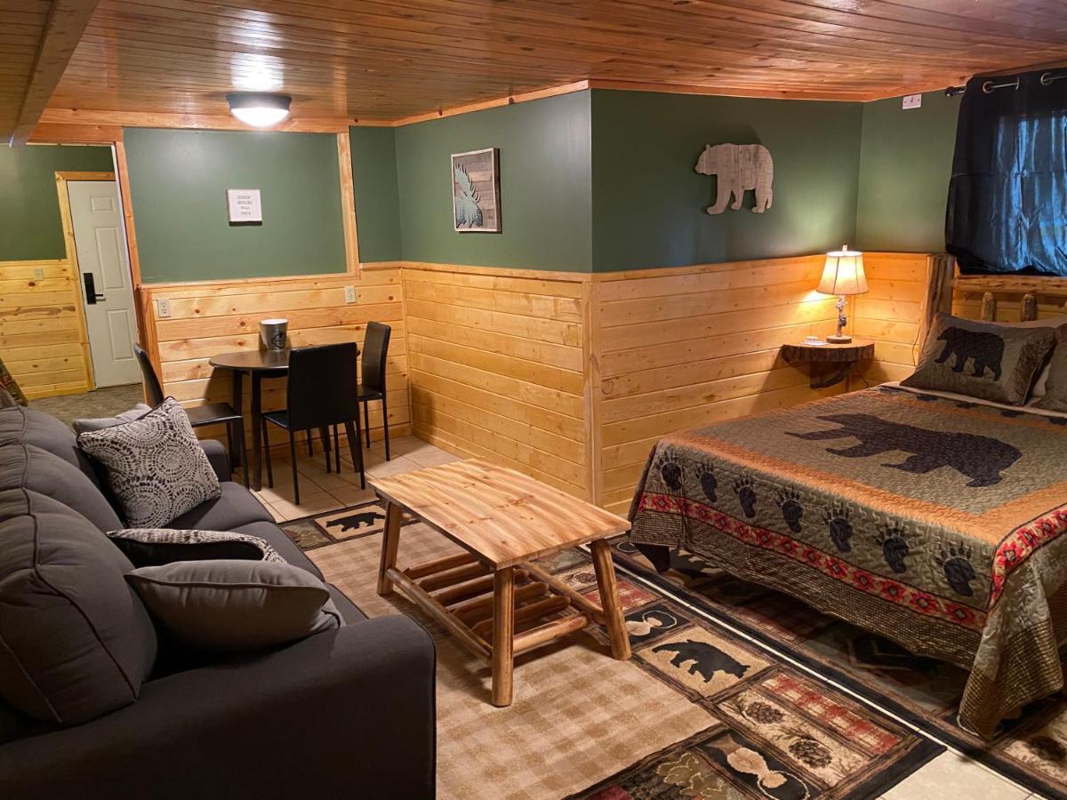 The Fishing Bear Lodge Эштон Экстерьер фото