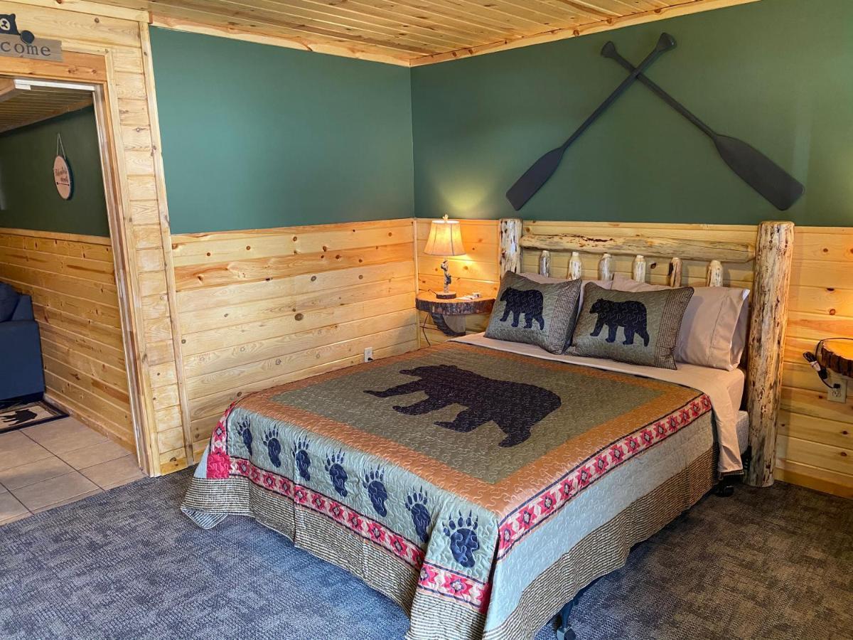 The Fishing Bear Lodge Эштон Экстерьер фото